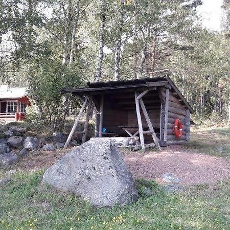 Mellangards Stugor - Foersta Stugan Föglö Εξωτερικό φωτογραφία